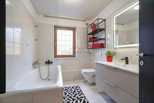 Badezimmer_UG - (KI generiert) - 