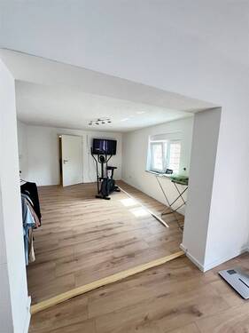 Zimmer 2 - 