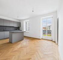 zum Erstbezug nach Sanierung: Exklusive 3,5Zimmer Wohnung mit Balkon direkt am Gärtnerplatz - München Ludwigsvorstadt-Isarvorstadt