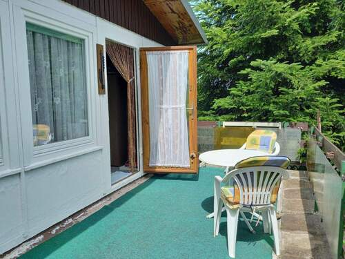 Sonnenterrasse - 2 Zimmer Mehrfamilienhaus, Wohnhaus in Erfurt