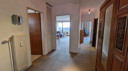 Diele - 4 Zimmer Etagenwohnung in Würselen