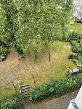 Gartenfläche - 3 Zimmer Etagenwohnung in Schwerin