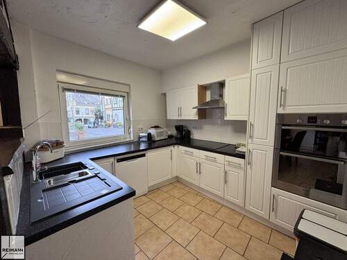 Küche Erdgeschoss - 8 Zimmer Einfamilienhaus zum Kaufen in Boppard