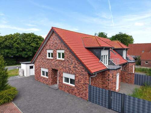 3 - 3 Zimmer Etagenwohnung zum Kaufen in Dornum