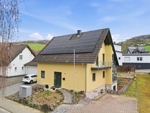 Vorderansicht - 7 Zimmer Einfamilienhaus zum Kaufen in Bad Neuenahr-Ahrweiler