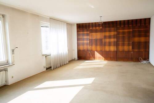 WOHNZIMMER - 