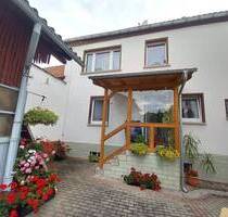 *RESERVIERT* - Immobilie in Gierstädt mit großzügiger Dachterrasse