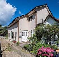 Modernes, großzügiges Architektenhaus zum Wohlfühlen - Ahrensburg