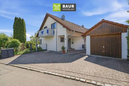 Außen - 5 Zimmer Doppelhaushälfte zum Kaufen in Markdorf