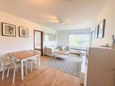 Wohnzimmer - Etagenwohnung mit 54,40 m² in Grömitz zum Kaufen