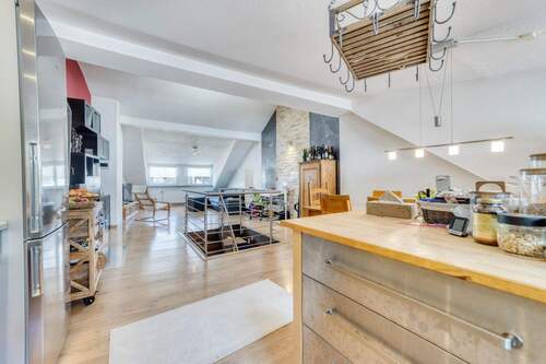 Küchen-Essbereich - Kürenz: Charmantes und renoviertes Reihenhaus in gefragter Lage!