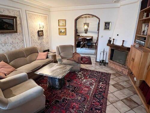 Wohn und Esszimmer - 3 Zimmer Einfamilienhaus in Regenstauf