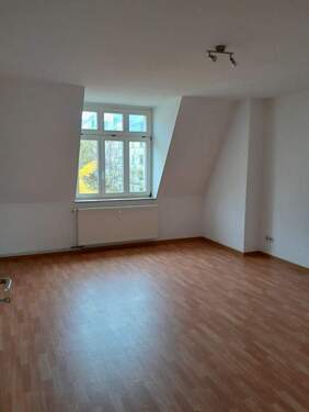 Wohnzimmer - 2 Zimmer Etagenwohnung in Chemnitz