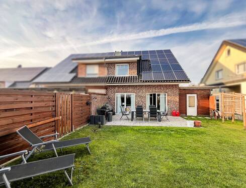 Gartenansicht - Jung, zeitlos & durchdacht! Doppelhaushälfte in Ibbenbüren-Dickenberg