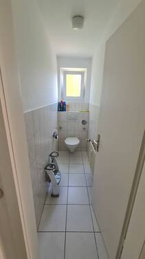 WC - 