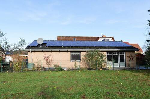 Seitenansicht - 4 Zimmer Einfamilienhaus zum Kaufen in Bremervörde