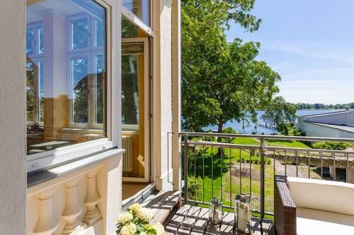 Sunny sunshine balcony - 