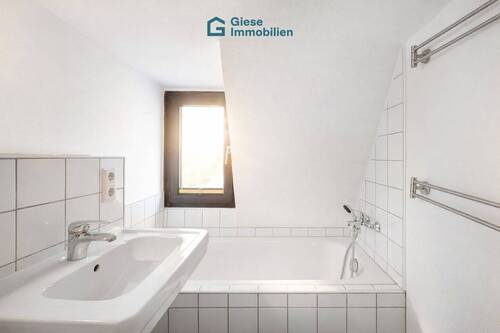 Badezimmer (1.OG) - 