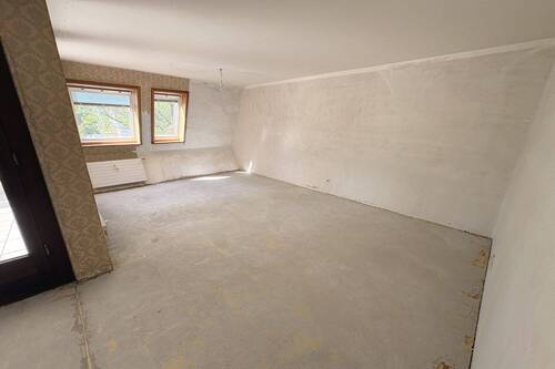 Wohnen - 3 Zimmer Etagenwohnung in Stuttgart