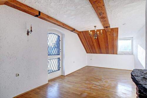 Großes Zimmer im DG - 