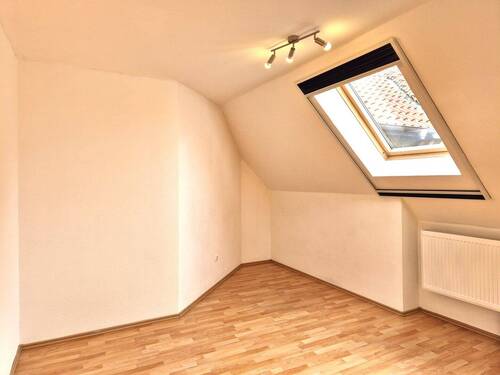 Zimmer 1 - 