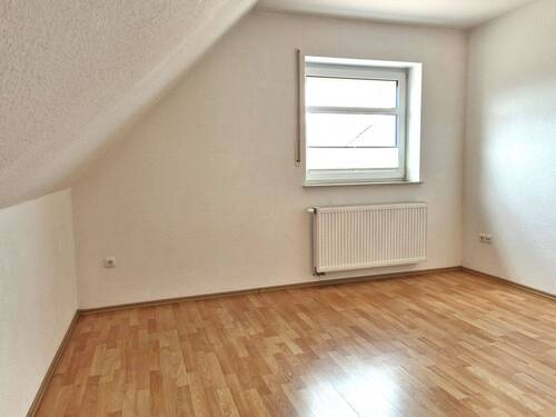 Zimmer 2 - 