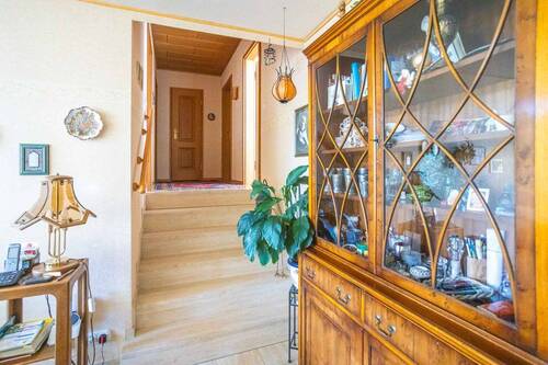 Bungalow-Split-Level - Reihenendhaus mit 120,00 m² in Neusäß zum Kaufen