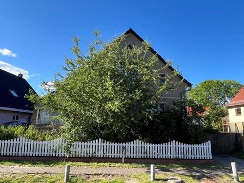 Haus_Straße - 4 Zimmer Einfamilienhaus in Werder (Havel)