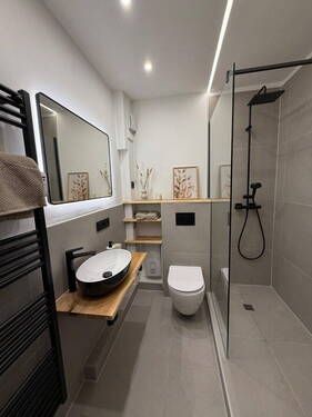 renoviertes Bad - 