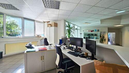 Bild 3 - Gewerbeobjekt (Büro, Produktion, Verkauf) in Lauchringen zum Kaufen
