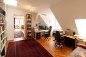 12. Büro - 