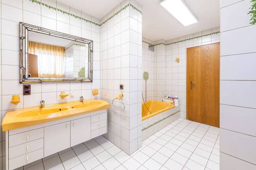 EFH Aiterhofen Bad OG 1 II - 