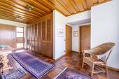 EFH Aiterhofen Eingangsbereich - 8 Zimmer Einfamilienhaus zum Kaufen in Aiterhofen