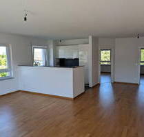 3-Zimmer Wohnung in Roßtal - 1.100,00&nbsp;EUR Kaltmiete, ca.&nbsp; 89,50&nbsp;m&sup2;&nbsp;Wohnfl&auml;che in Roßtal (PLZ: 90574)