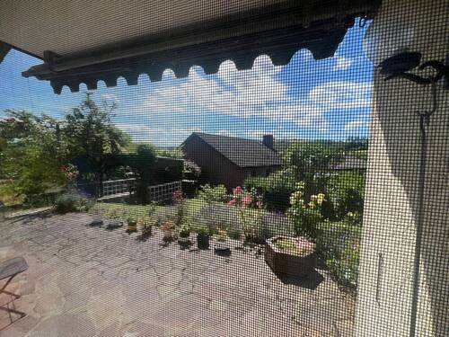 Terrasse mit Markise - 