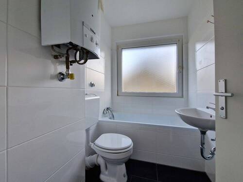 Bad - 3 Zimmer Etagenwohnung zur Miete in Werdohl