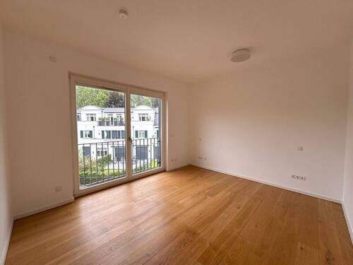 Schlafzimmer - 4 Zimmer Terrassenwohnung zur Miete in Köln