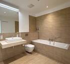 Badezimmer - Terrassenwohnung mit 127,50 m&sup2; in Köln zur Miete
