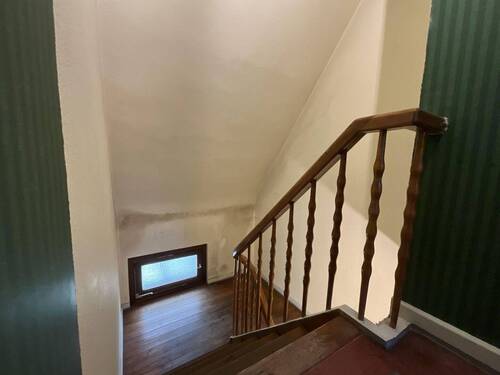 Wunderschöne Holztreppe - 4 Zimmer Reihenmittelhaus in Reinbek