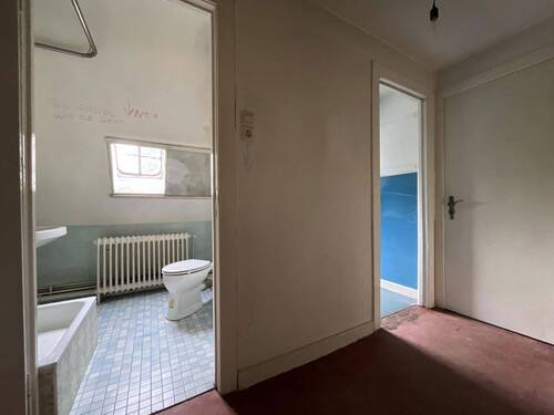 Flur mit Bad OG - Reihenmittelhaus mit 85,90 m² in Reinbek zum Kaufen