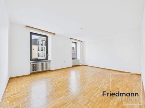 Zimmer 2 - 3 Zimmer Etagenwohnung zur Miete in Trier