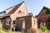Hausansicht Rückseite - 3 Zimmer Etagenwohnung zur Miete in Alfstedt