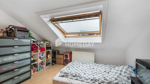 Wohnzimmer 1 - 1 Zimmer Etagenwohnung zum Kaufen in Düsseldorf (Wohnung 38)
