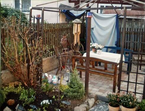 Hof Sitzplatz mit Pergola 3 - 