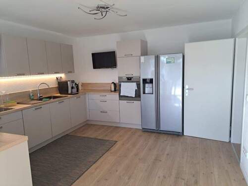 Moderne Küche - Büro in Aschaffenburg