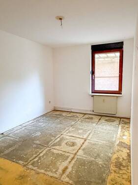 Kinder-/ Arbeitszimmer - 