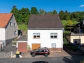 Frontansicht - Preisreduzierung! Großzügiges Einfamilienhaus - Ideales Zuhause für die junge Familie!