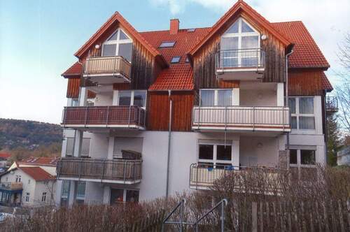 Hausansicht - 4 Zimmer Etagenwohnung zur Miete in Meiningen