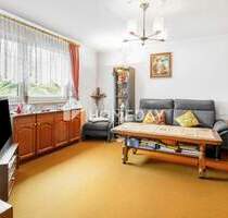 4-Zimmer-Wohnung mit sonniger Loggia auf Erbpachtgrund - ruhig, gepflegt und gut geschnitten - Holzkirchen