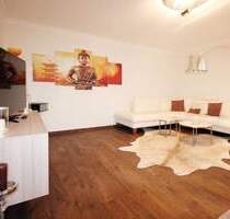 Großzügige, möblierte 2-Zi-Whg mit Südbalkon in bester Lage - München Berg am Laim